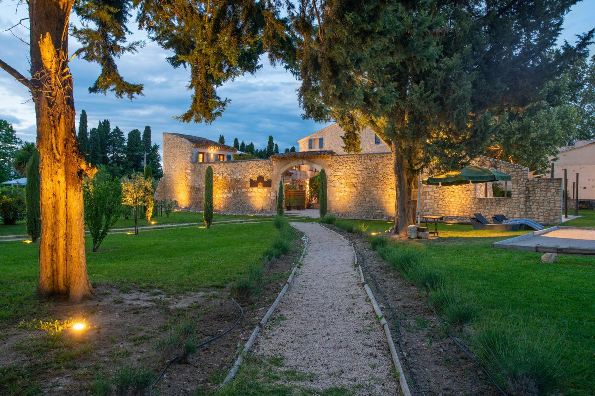 Hotel Le Mas De La Vincane Pernes-les-Fontaines Exterior foto